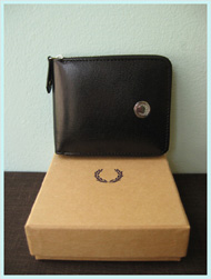 FRED PERRY(フレッドペリー)/レザーウォレット(L4161) Black