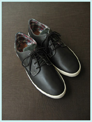 FRED PERRY(フレッドペリー)/レザースニーカー(FOXX LEATHER) Black x Ecru -送料無料-