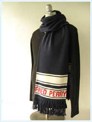 FRED PERRY(フレッドペリー)/スキーマフラー(C5109) Dark Carbon