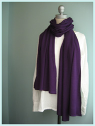 JOHN SMEDLEY(ジョンスメドレー)/メリノウールショール(A3176 SHAWL) Blackcurrant -送料無料-