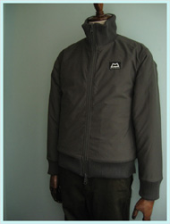 MOUNTAIN EQUIPMENT(マウンテンイクイップメント)/リバーシブルジャケット(CLASSIC REVERSIBLE JACKET) Charcoal -送料無料-