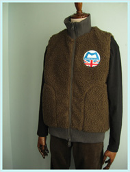 MOUNTAIN EQUIPMENT(マウンテンイクイップメント)/リバーシブルベスト(CLASSIC REVERSIBLE VEST) Charcoal -送料無料-