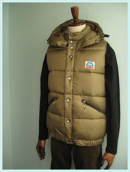 MOUNTAIN EQUIPMENT(マウンテンイクイップメント)/ダウンベスト(Retro Lightline Vest) Khaki -送料無料-